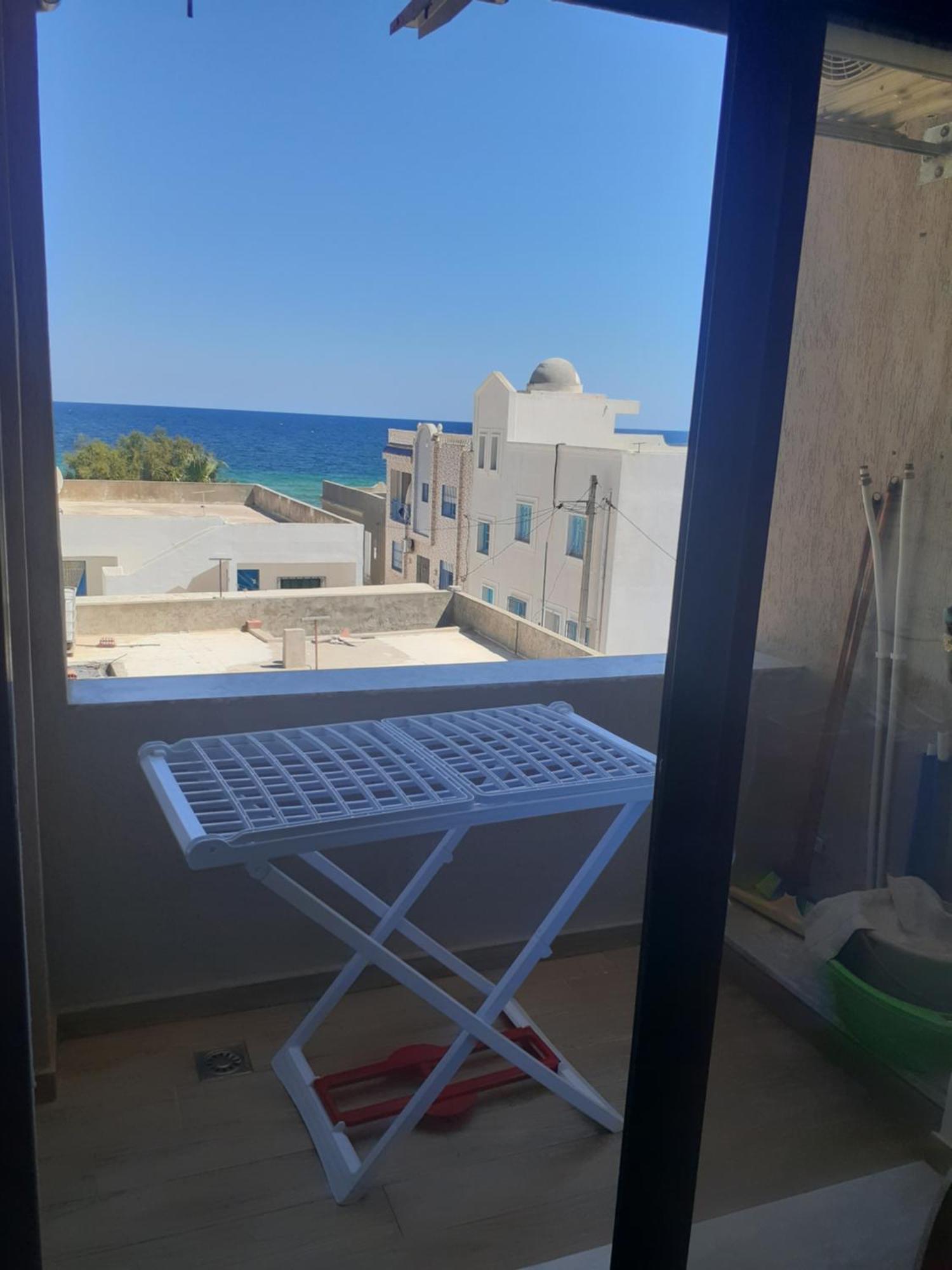 Dar Bhar Lägenhet Kelibia Exteriör bild